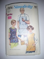 7974 SIMPLICITY 1968 MISS,  MR TIED APRONS, POTHOLDER PATTERN MED 12,14, LG 16-18